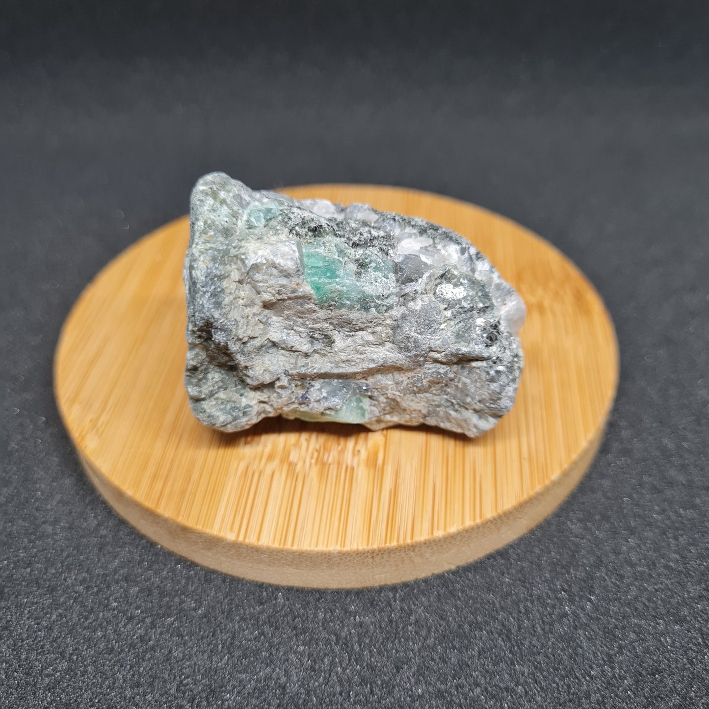 ÉMERAUDE BRUTE (Moyenne)