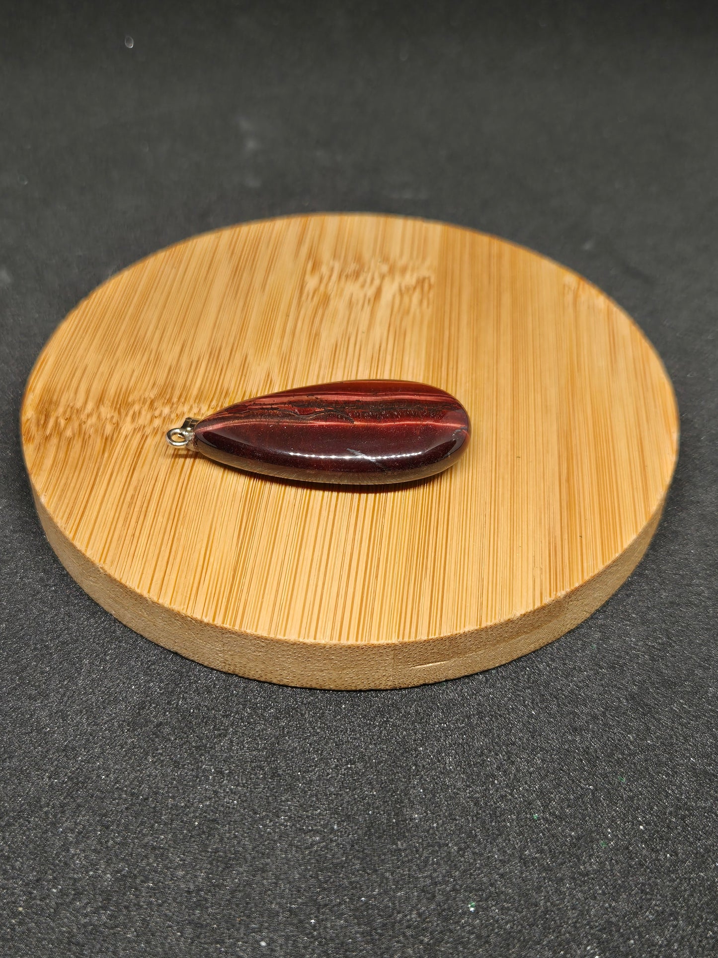 PENDENTIF GOUTTE OEIL DE TAUREAU