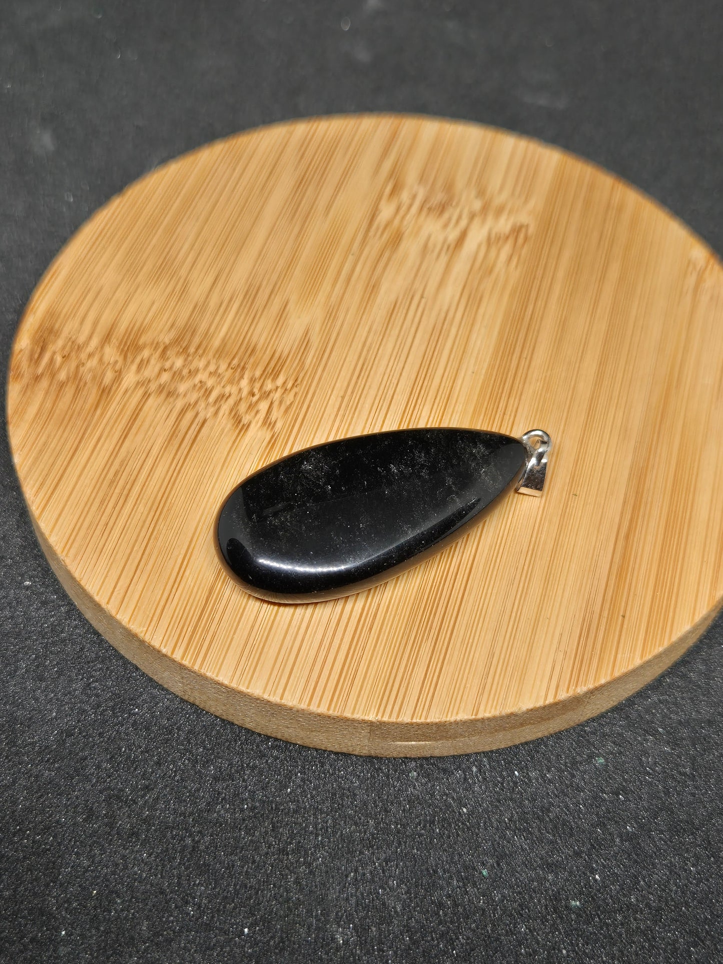 PENDENTIF GOUTTE ONYX