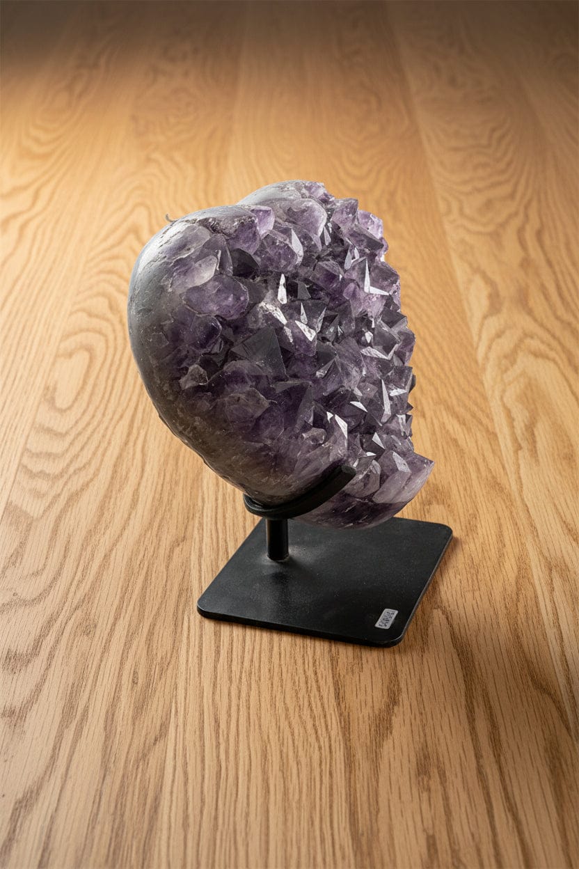 COEUR D'AMETHYSTE SUR SUPPORT MÉTAL
