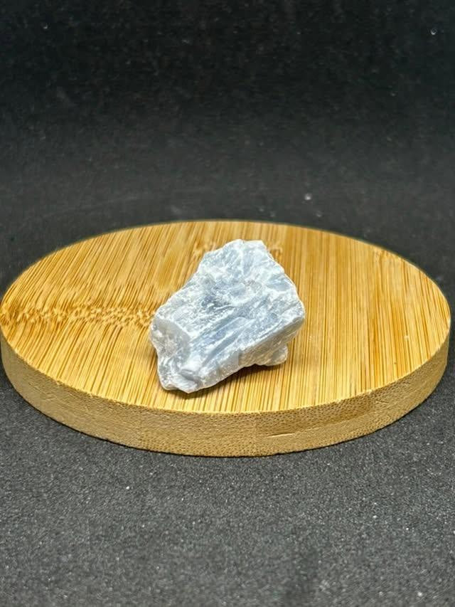 PIERRE BRUTE CALCITE BLEUE MEXIQUE (Petite)