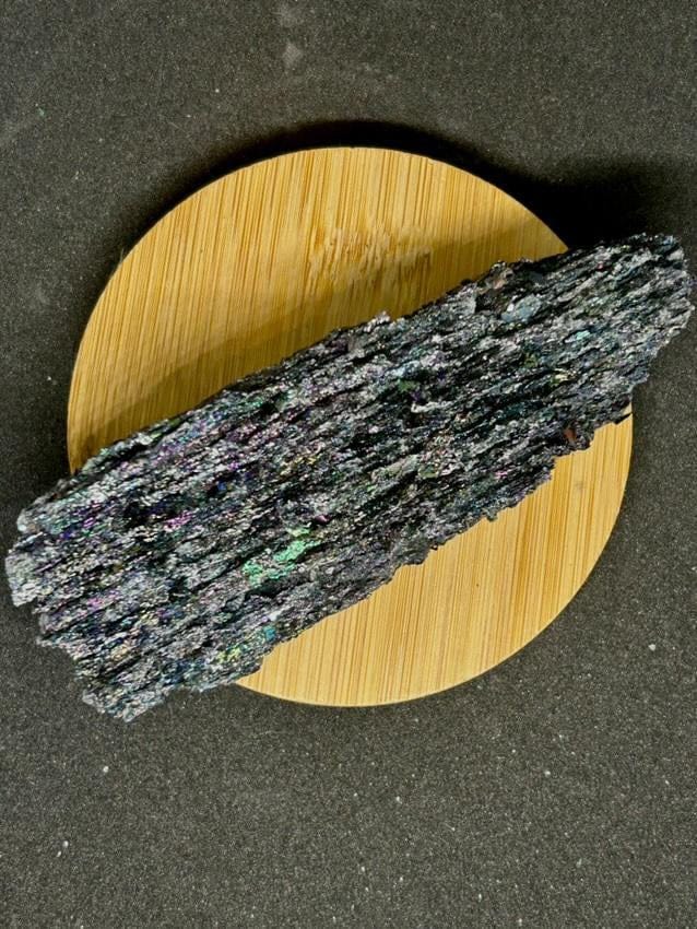 CARBORANDITE BRUTE (grande taille)