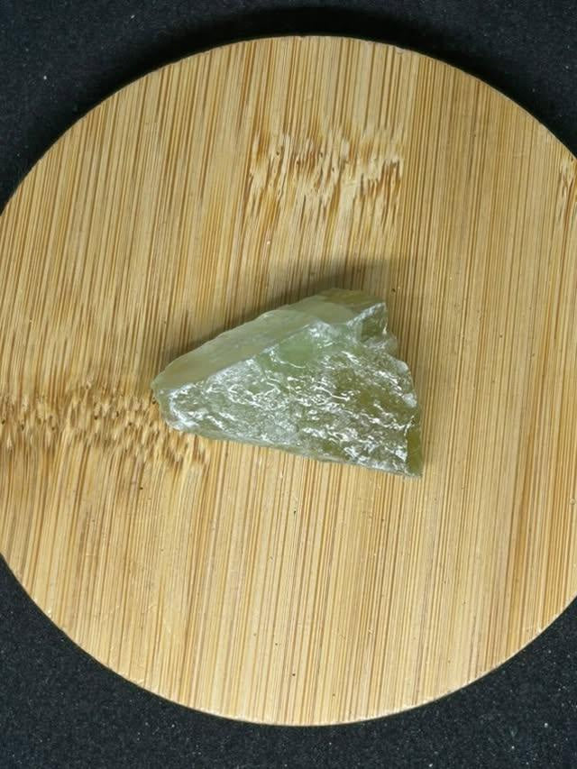 PIERRE BRUTE CALCITE VERTE (Petite)