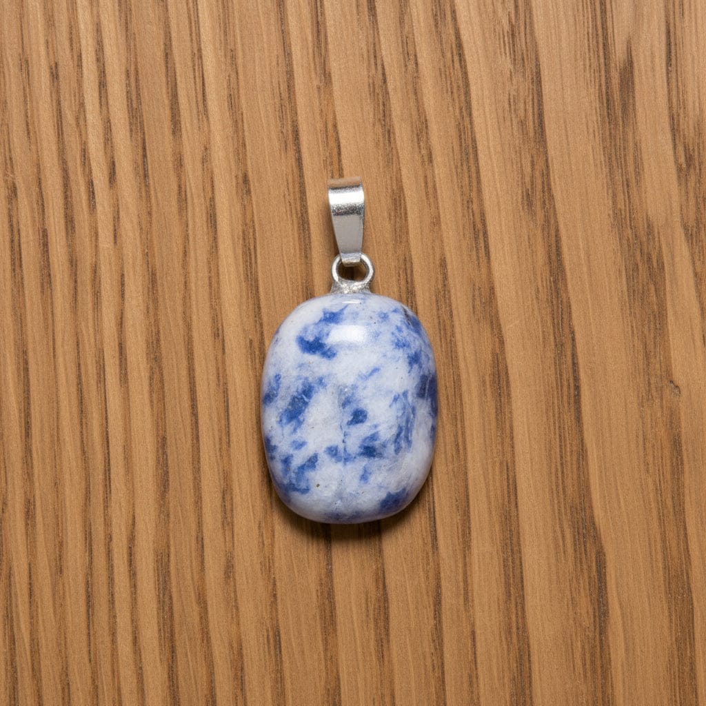 PENDENTIFS PIERRES ROULÉES SUR BÉLIÈRE SODALITE