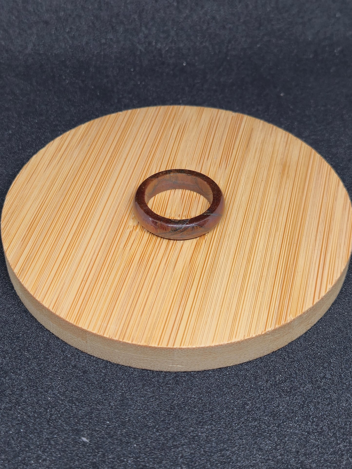 BAGUES JONC EN OEIL DE TIGRE 6mm